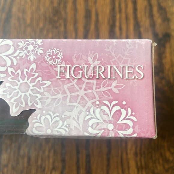 Frozen Olaf, Anna, Elsa, Kristoff 3" Figure (4-Pack) Set-Frozen 4 pack figures - Picture 4 of 9